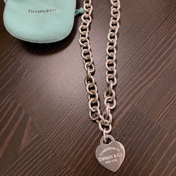 Tiffany and Co Necklace 14.5 inches - Picture 1 of 4